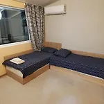 Villa Deluxe Center Independent House -5 Min By Walk From #house With Garden's Tent ,2 Bedrooms And Living With Equiped Kitchen&comfort Included *