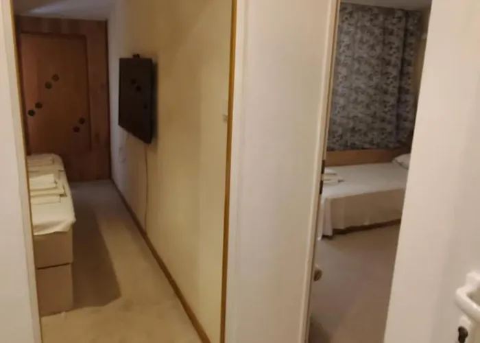 Deluxe Center House With Garden's Tent ,2 Bedrooms And Living Next To The And Sea Garden- 5 Min By Walk,with Equiped Kitchen Луксозна вила *