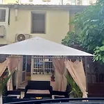 Deluxe Center Oasis & 5 Min By Walk From #house With Garden's Tent ,2 Bedrooms And Living With Equiped Kitchen&comfort Included