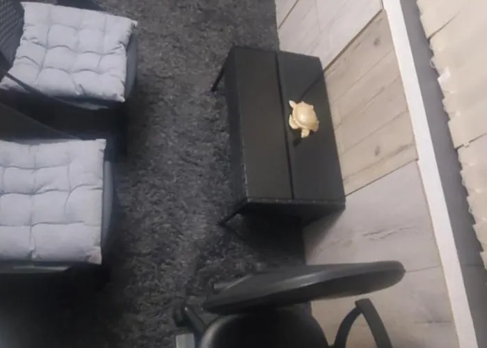 Villa Deluxe Center House With Garden's Tent ,2 Bedrooms And Living Next To The And Sea Garden- 5 Min By Walk,with Equiped Kitchen *