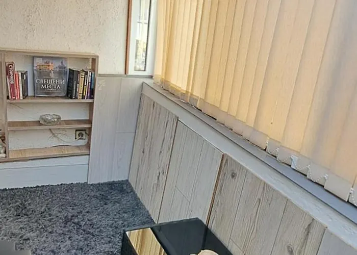 Deluxe Center House With Garden's Tent ,2 Bedrooms And Living Next To The And Sea Garden- 5 Min By Walk,with Equiped Kitchen